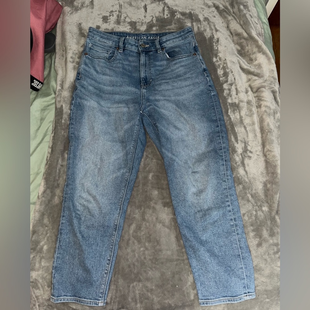 American Eagle High Waisted Stretch Mom Jeans